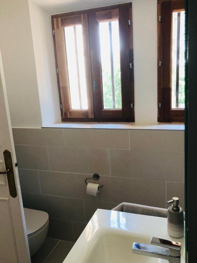 B&B Oasis Des Lavandes - Chambre Coqueliot Villeneuve-lès-Avignon Exteriör bild
