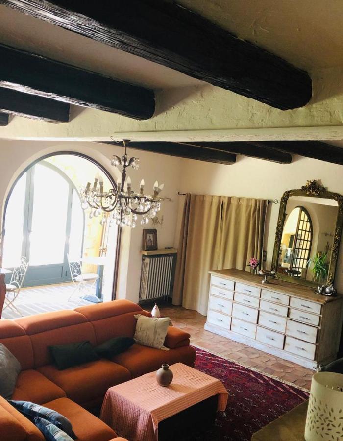 B&B Oasis Des Lavandes - Chambre Coqueliot Villeneuve-lès-Avignon Exteriör bild